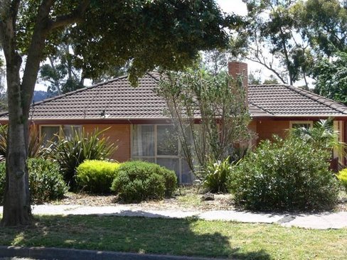 5 Wallace Way Mooroolbark 3138