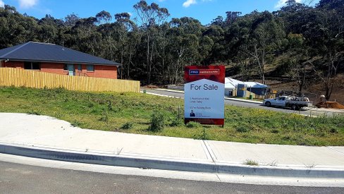 5 Westinwood Road, LENAH VALLEY TAS 7008