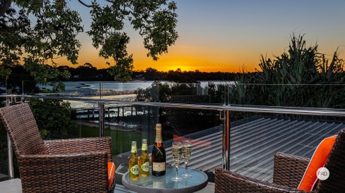 5 WHITE Street, VICTORIA POINT QLD 4165