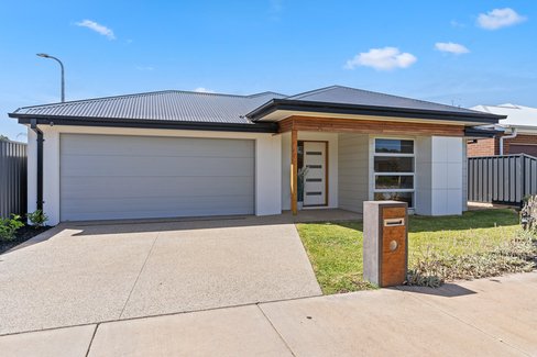 5 Withers Street, HUNTLY