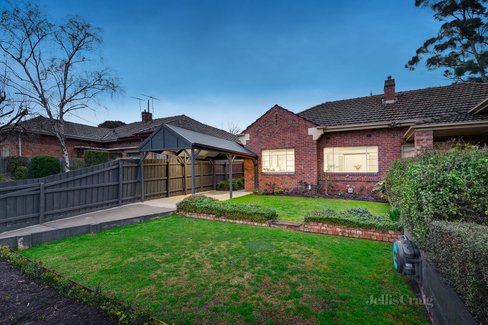 5 Woodlands Avenue Kew East 3102