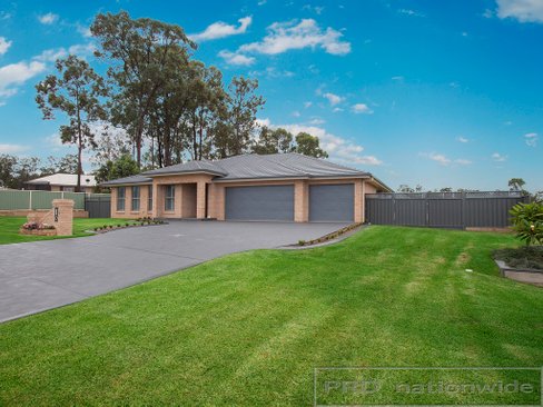5 Woodlands Drive, WESTON NSW 2326