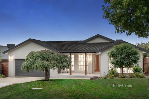 5 Yering Place Chirnside Park 3116