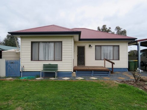 50 Henty Street, CULCAIRN NSW 2660