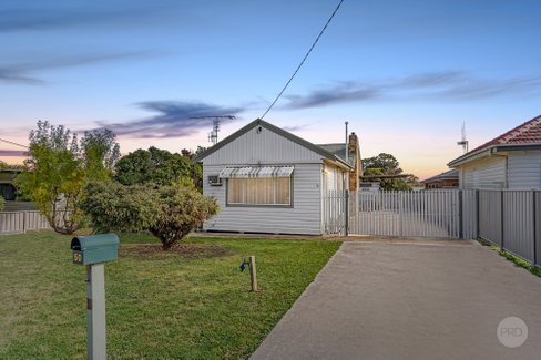 50 Lockwood Road, KANGAROO FLAT VIC 3555