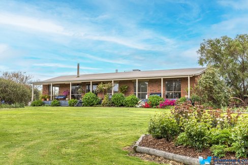 50 Reynolds Road, Metung