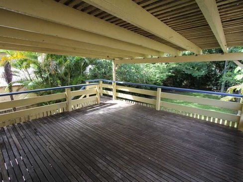 50 Robert Street, LABRADOR QLD 4215