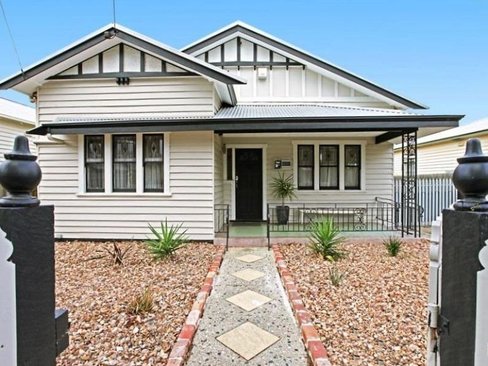 50 Shannon Avenue Geelong West 3218