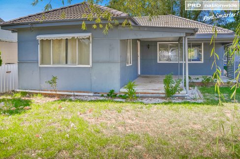 50 Tichbourne, KOORINGAL NSW 2650