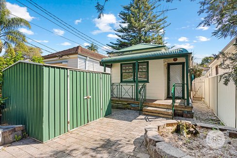 50 Universal Street, MORTDALE NSW 2223