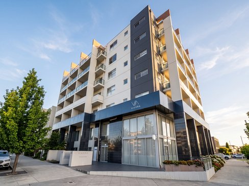 50/235 Flemington Road, FRANKLIN
