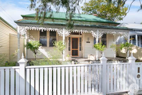 503 Barkly Street, GOLDEN POINT VIC 3350