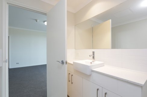 506/25 Malata Crescent, SUCCESS WA 6164