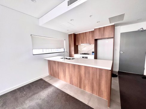 506/79 Regent Street, KOGARAH NSW 2217