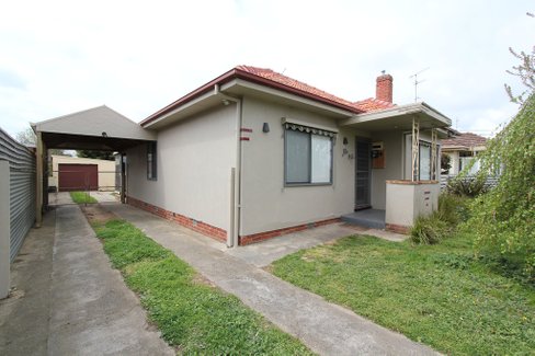 51 Beverin Street, SEBASTOPOL VIC 3356