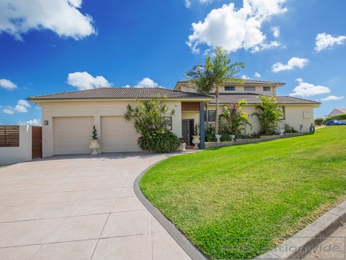 51 Lochend Circuit, EAST MAITLAND NSW 2323