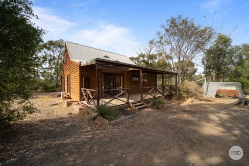 51 Maynard Road, LONGLEA VIC 3551