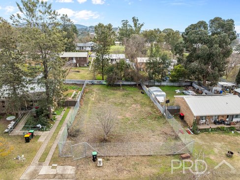 51 Quandong Avenue, TUMUT NSW 2720