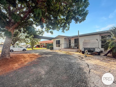 51 Radley Drive, BAYNTON