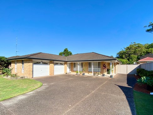 51 Spinnaker Way, CORLETTE NSW 2315