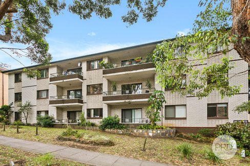 5/10-14 St Georges Parade, HURSTVILLE NSW 2220