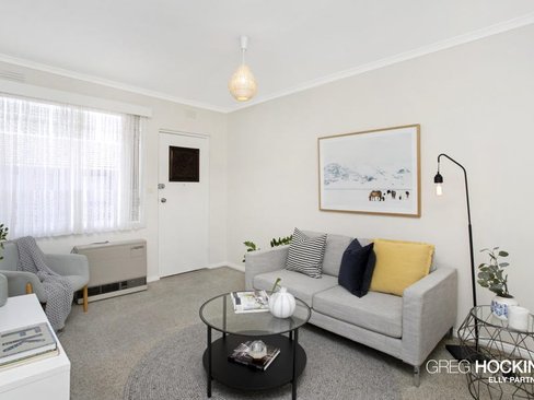 5 10 Carmichael Street West Footscray 3012