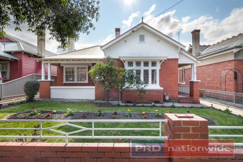 512 Barkly Street, GOLDEN POINT VIC 3350