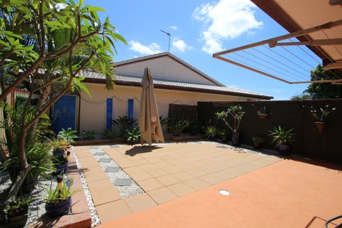 5/128 Benowa Road, SOUTHPORT QLD 4215