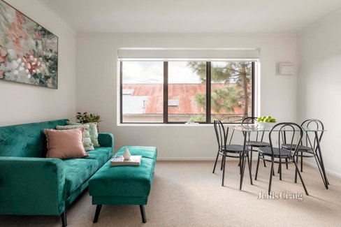 5 16 The Esplanade Clifton Hill 3068