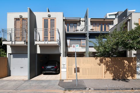 5/17 John Street Clifton Hill 3068