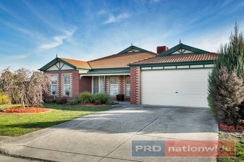 52 Alfredton Drive, ALFREDTON VIC 3350