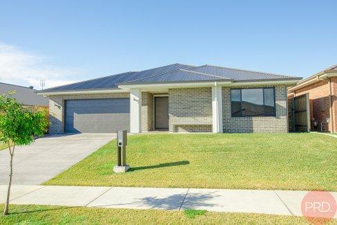52 Arrowtail Street, CHISHOLM NSW 2322