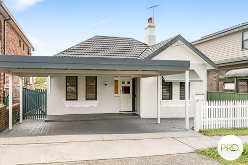 52 Arthur Street, CARLTON NSW 2218