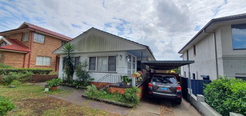 52 Gungah Bay Road, OATLEY NSW 2223