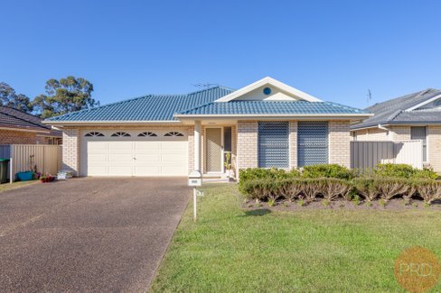 52 Hargreaves Circuit METFORD