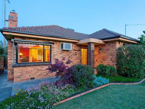 52 Henley Street Pascoe Vale South 3044