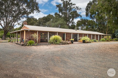 52 Kopkes Road, BUNKERS HILL VIC 3352