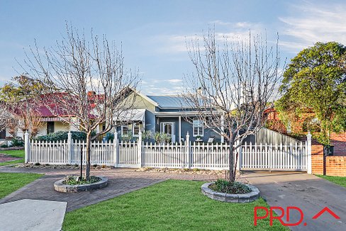 52 Napier Street, TAMWORTH NSW 2340