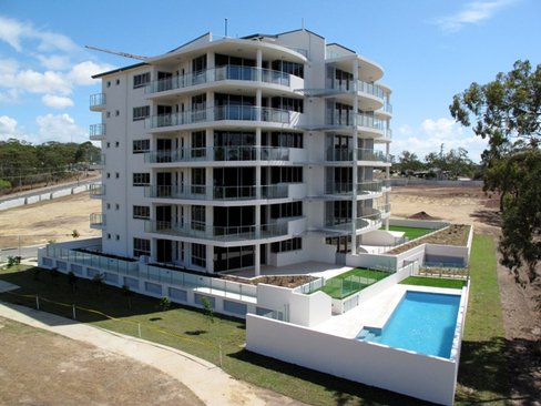 5/2 The Promenade, BOYNE ISLAND