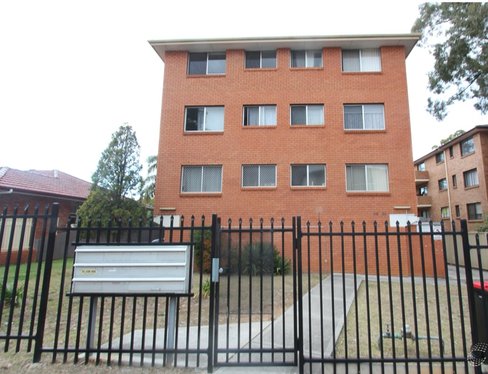 5/20 Charles Street, LIVERPOOL NSW 2170