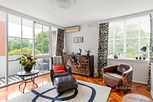 5 21-25 Powlett Street East Melbourne 3002