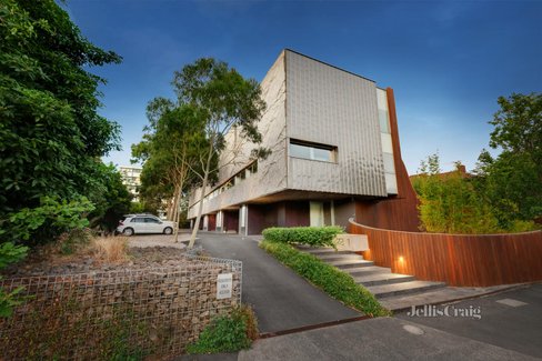 5 21 Wynnstay Road Prahran 3181