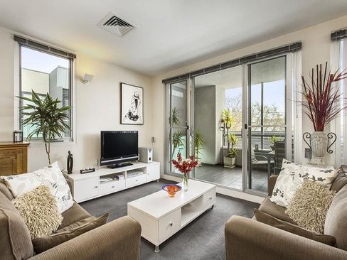 5 22 Byron Street North Melbourne 3051