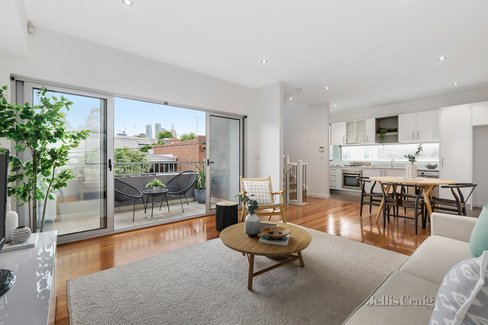 5/222 Dryburgh Street North Melbourne 3051