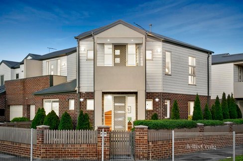 5 222 Mason Street Altona North 3025