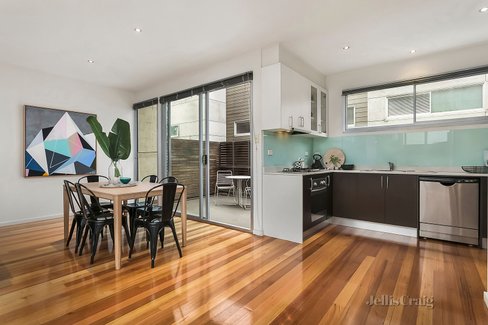 5/231 Roden Street West Melbourne 3003