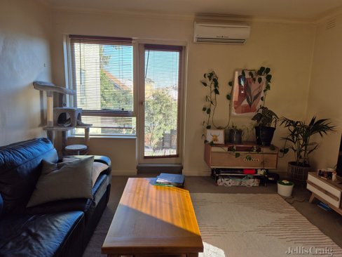 5/2B Loyola Avenue Brunswick 3056