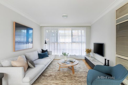 5 3-5 Louise Avenue Mont Albert 3127