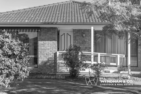 53 Balmoral Crescent, Eastwood
