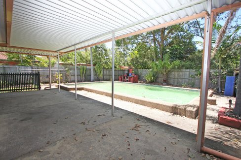 53 Currumburra Road, ASHMORE QLD 4214